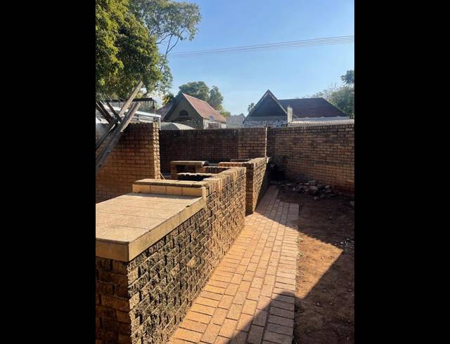 4 BEDROOM APARTMENT FOR SALE IN SUNNYSIDE